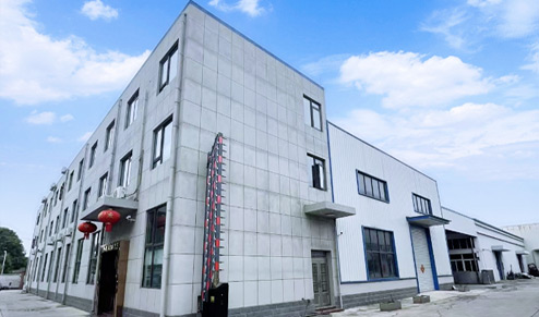 <p>揚州信之諾機械有限公司是中國飲料工業協會，中國酒業協會，中國食品工業協會啤酒專業委員會會員單位。公司地處京杭大運河畔，千年古驛高郵城南工業區。</p><p>公司自創辦以來堅持以“質量是企業的生命”的服務理念，為啤酒、黃酒、白酒、調味品、飲料、生物化工等行業提供各種成套設備。受到了百事可樂、農夫山泉、達利園、青島啤酒集團、華潤啤酒集團、燕京啤酒集團、鎮江香醋、老大同、淘大醬油、古越龍山、會稽山黃酒等國內外知名廠家的一致好評。本公司堅持以專業/創新/誠信為宗旨，于全國各地新老客戶攜手合作共創美好未來。</p>